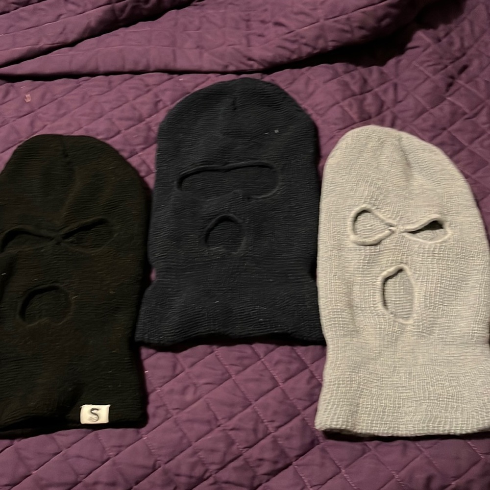 Set of face masks